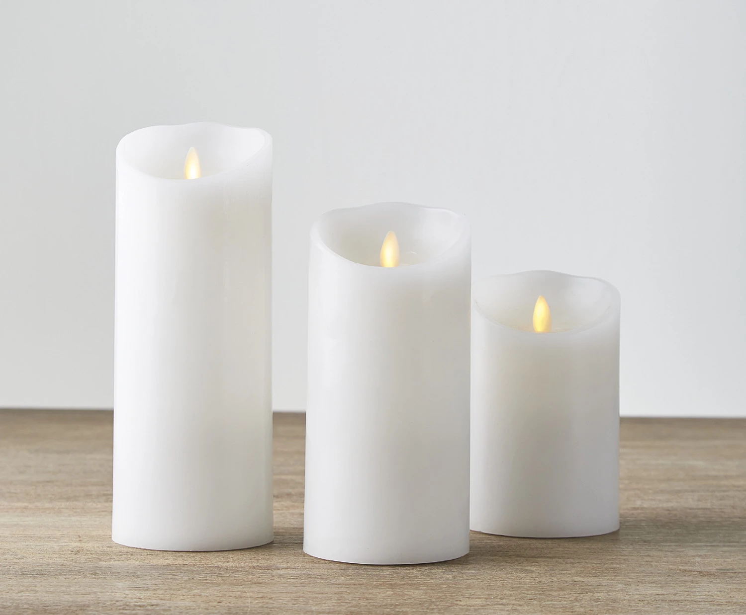 Liown 3.5" X 5", 7", Or 9"Moving Flame White Unscented Pillar Battery Candle 3 Liown 3.5" X 5", 7", Or 9"Moving Flame White Unscented Pillar Battery Candle