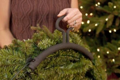 Treekeeper 36" Foam Lined Wreath Keeper With Removable Handle TK-10112 -Holiday Decorations apivpkw8a 31687.1646091867