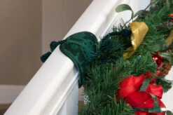 Village Lighting Bannister Protecting Garland Ties V-11099-DLX 13 Village Lighting Bannister Protecting Garland Ties V-11099-DLX -Holiday Decorations apixlml2f 10260.1646091860